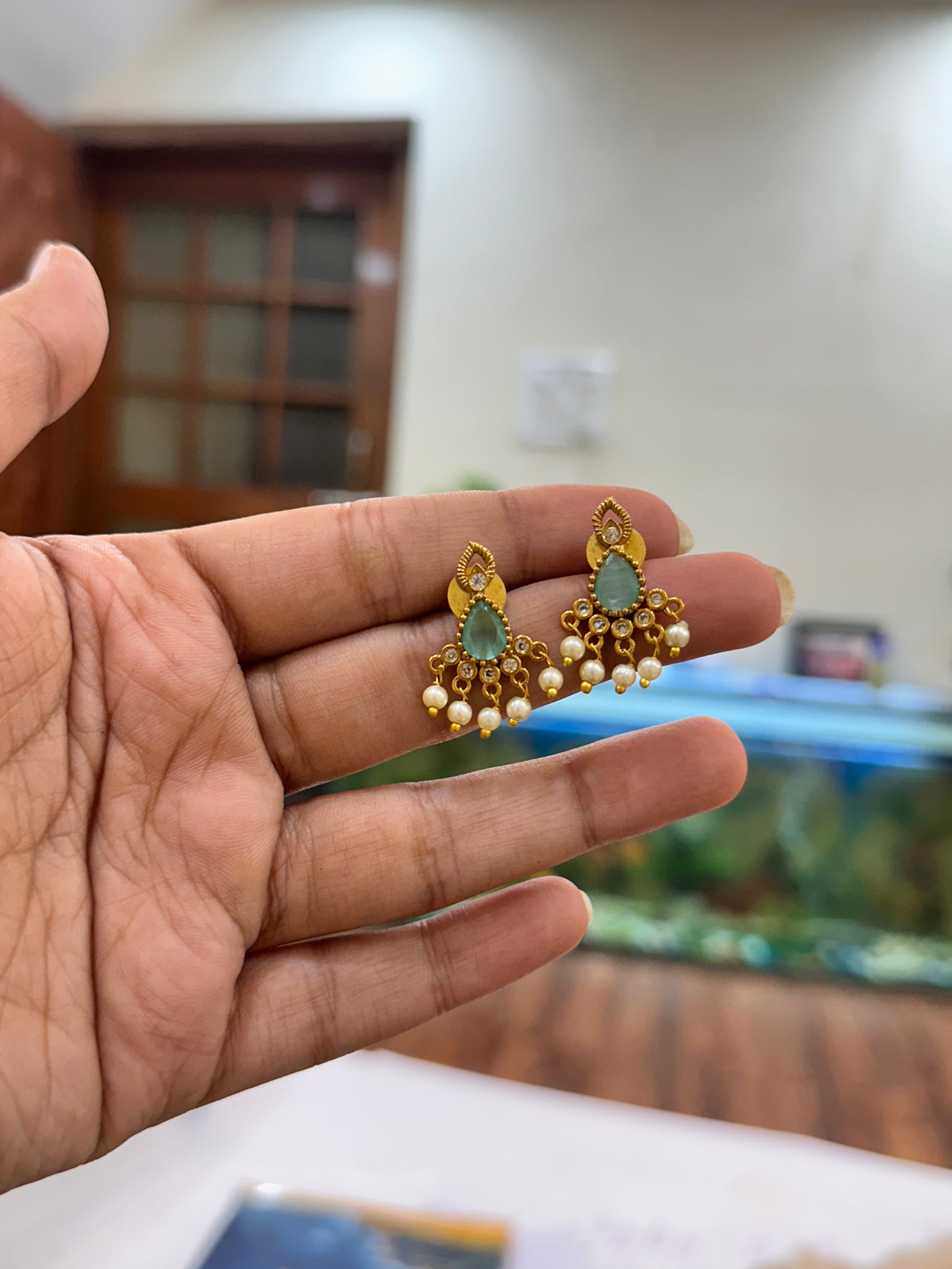 Neelam Mini Chandbali