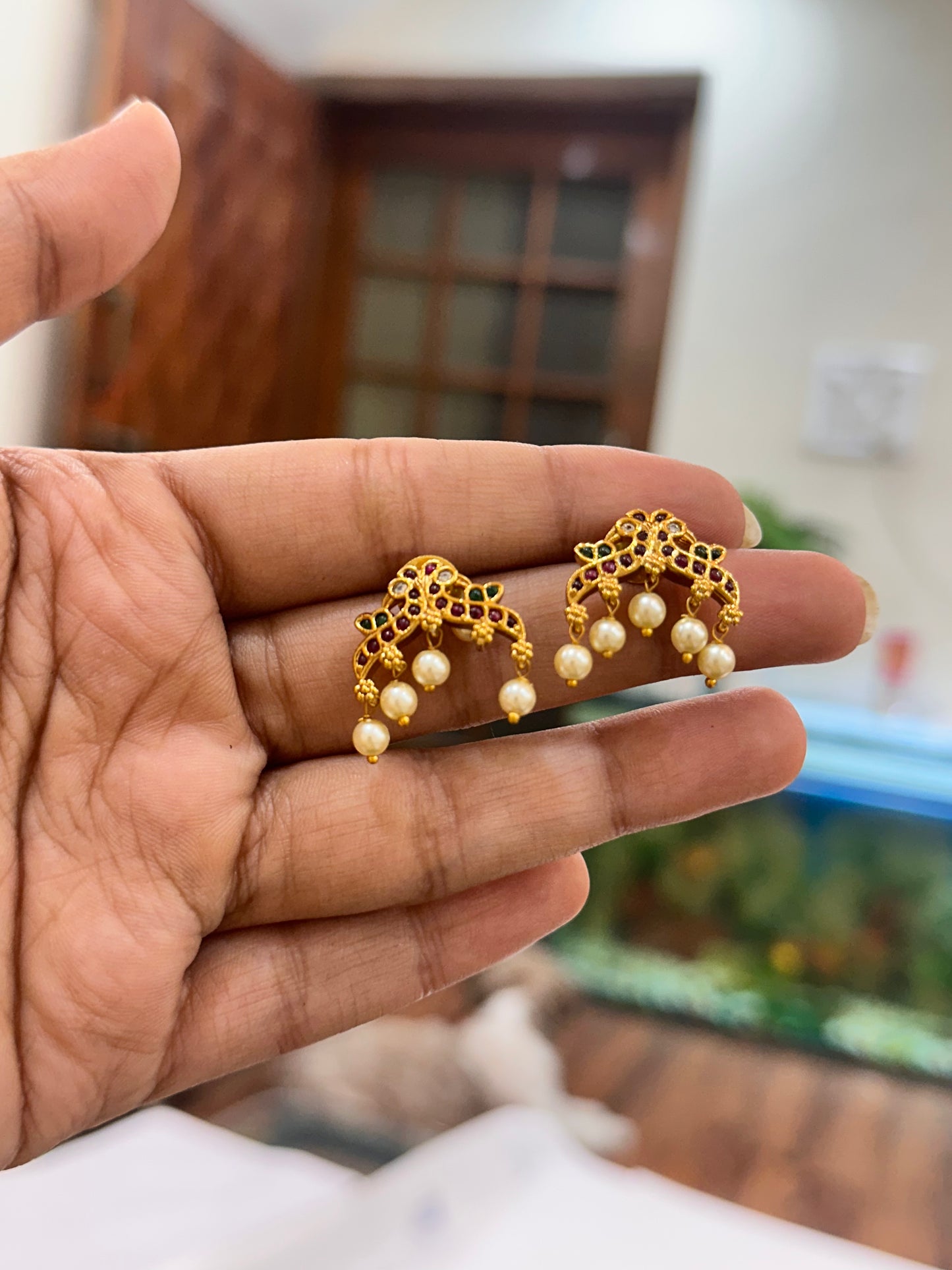Varsha Multi Studs