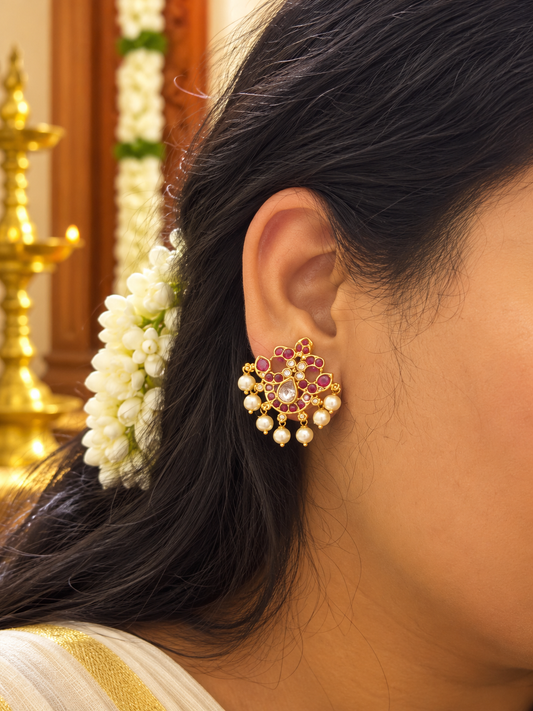 Tara Pearl Studs