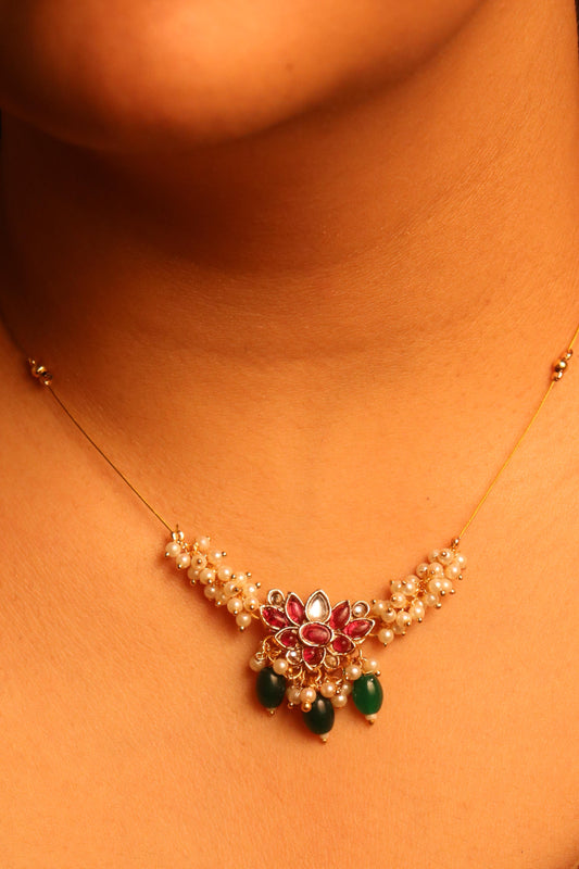 Padma shwet lotus invisible chain set