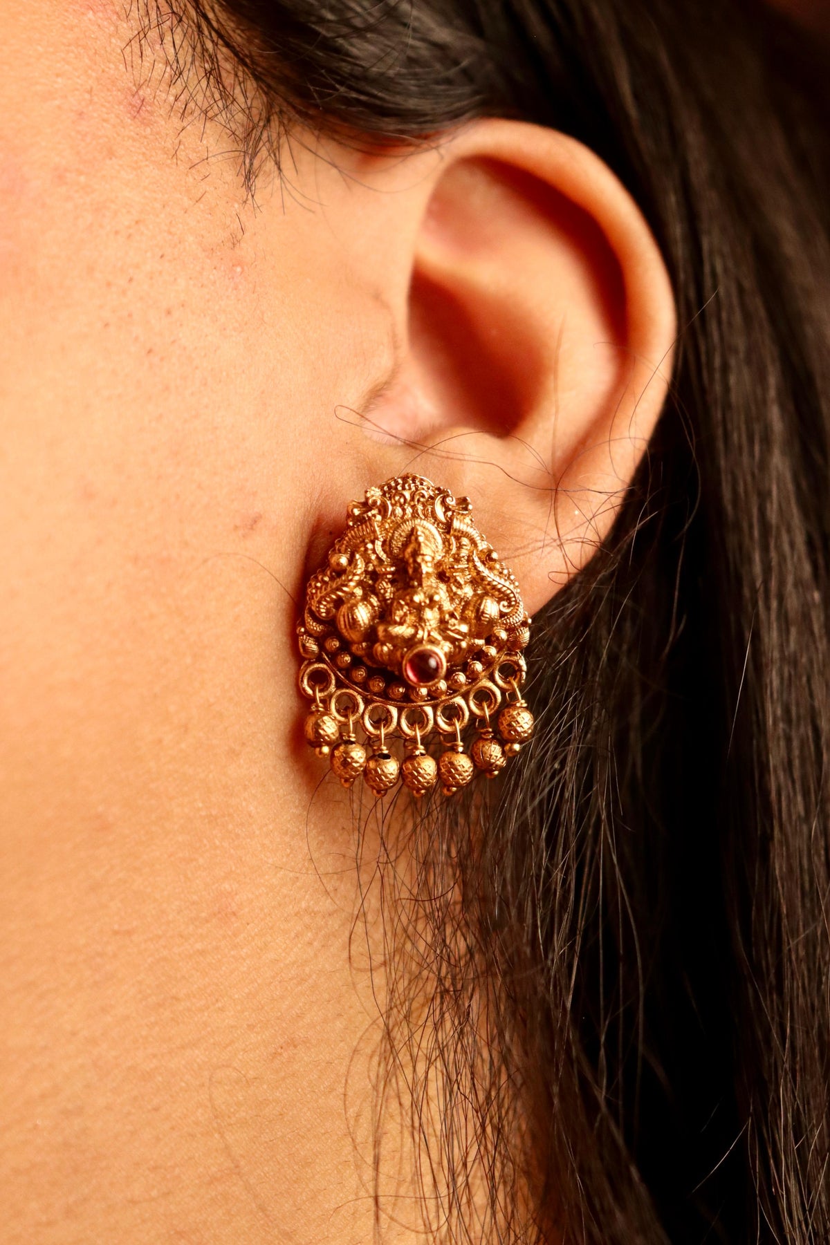 Surya Lakshmi Invisible Chain set