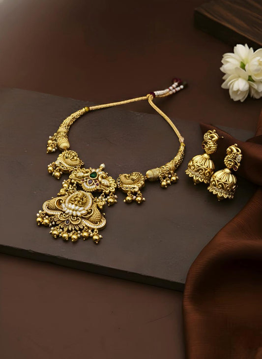 Suvarna Laxmi Necklace Set