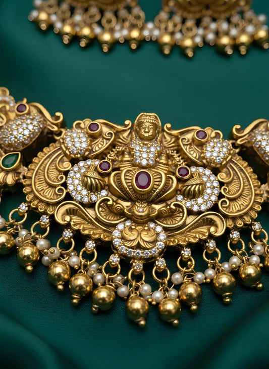 Laxmi Mangala AD Necklace Set