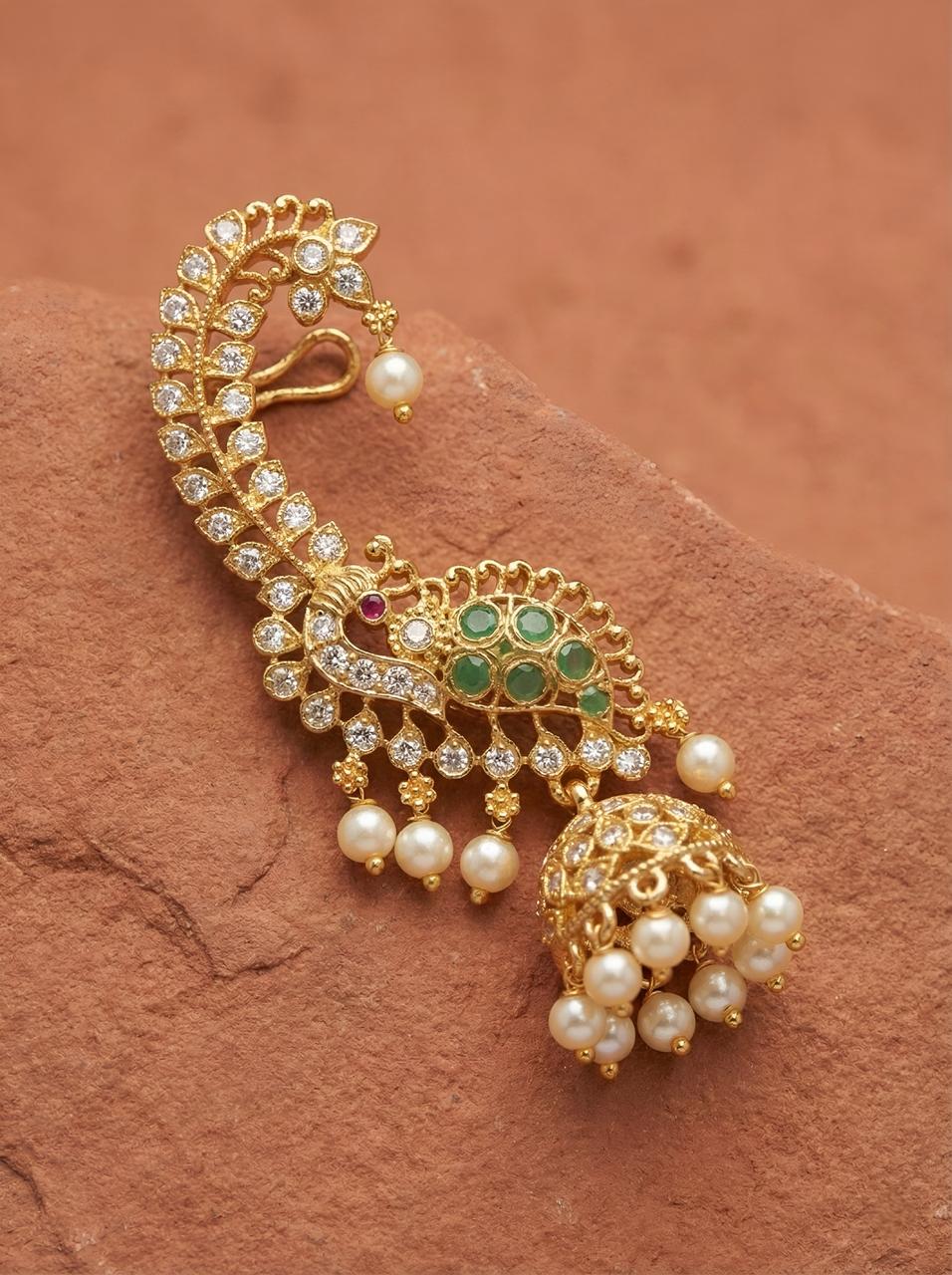 Preethi AD Earcuff
