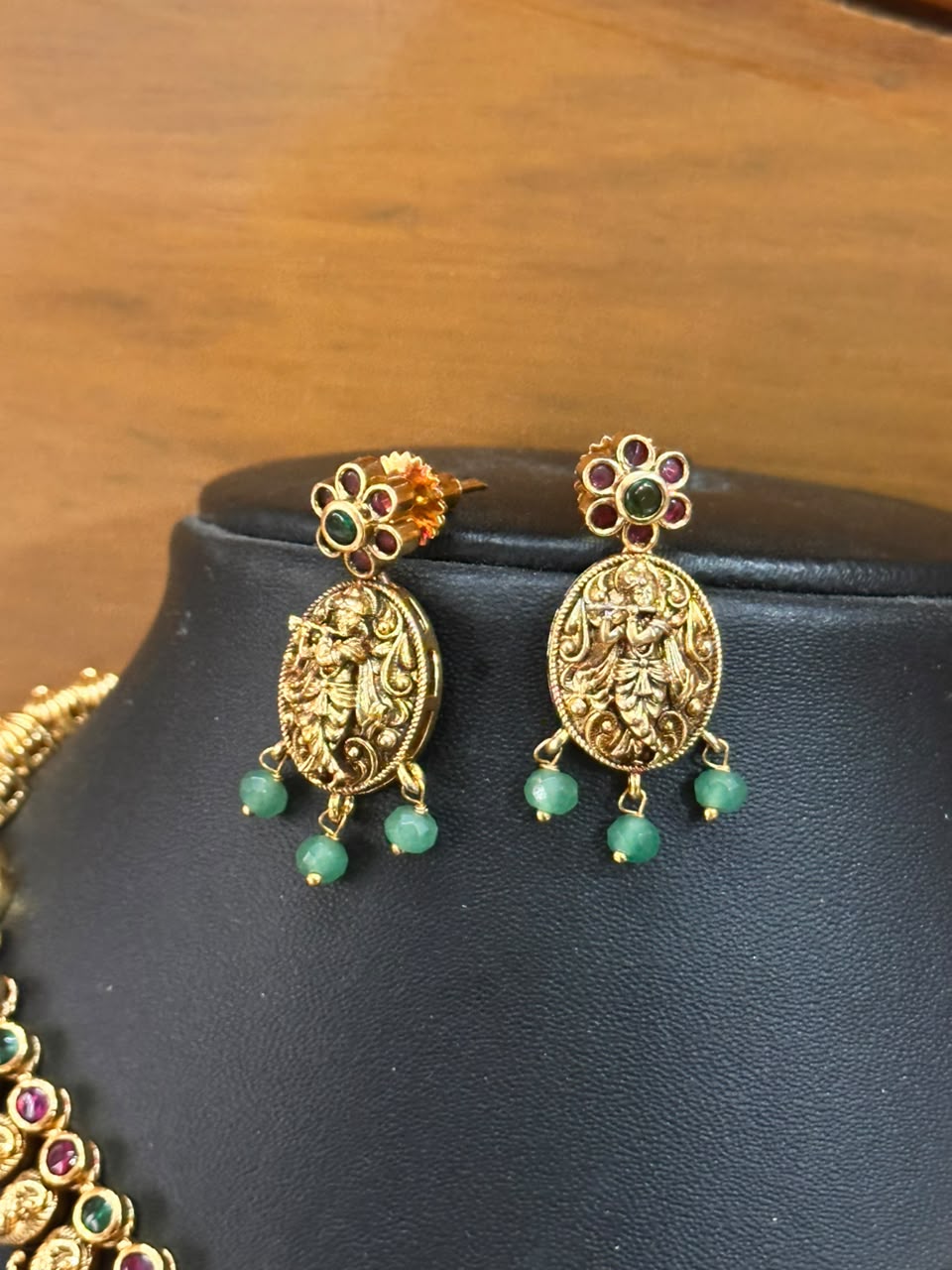 Shri Krishna 1G Gold Polish Necklace Set