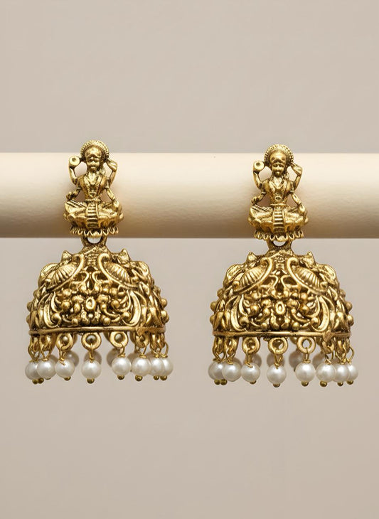 Pearl Laxmi white earring