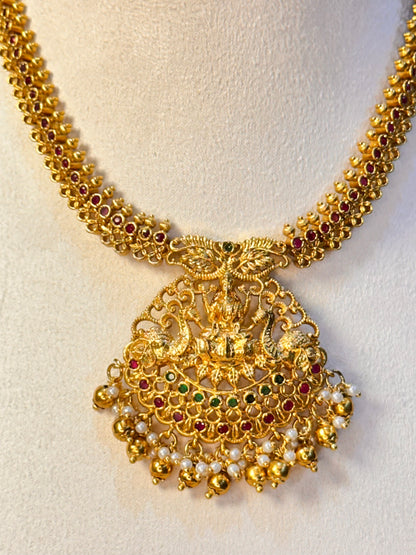 Madhuri necklace set