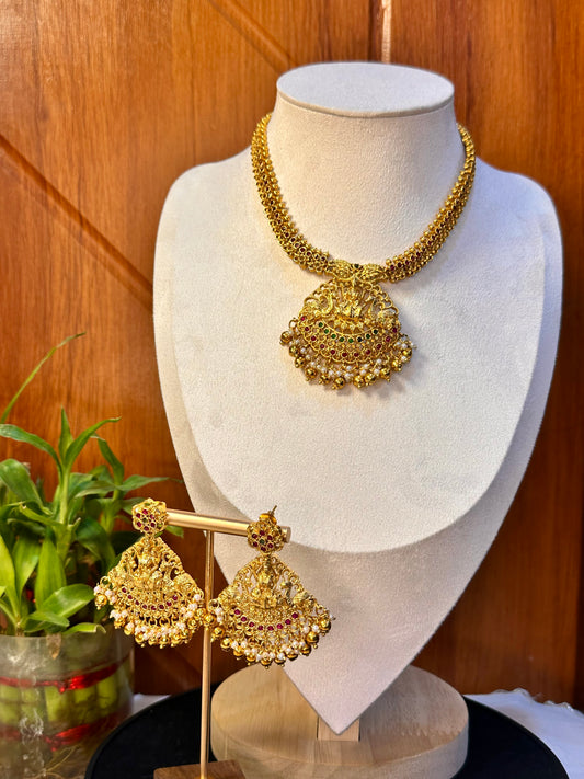 Madhuri necklace set