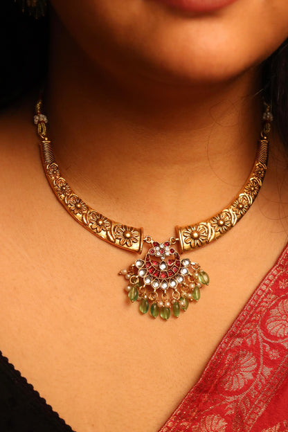 Pavithra Necklace Set