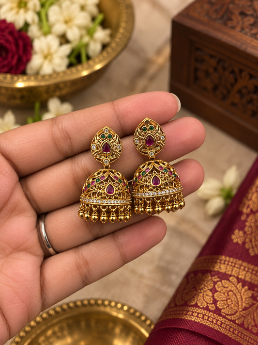 Varnika Jhumki