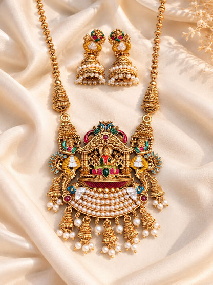 Nidhi Meenakari Haaram