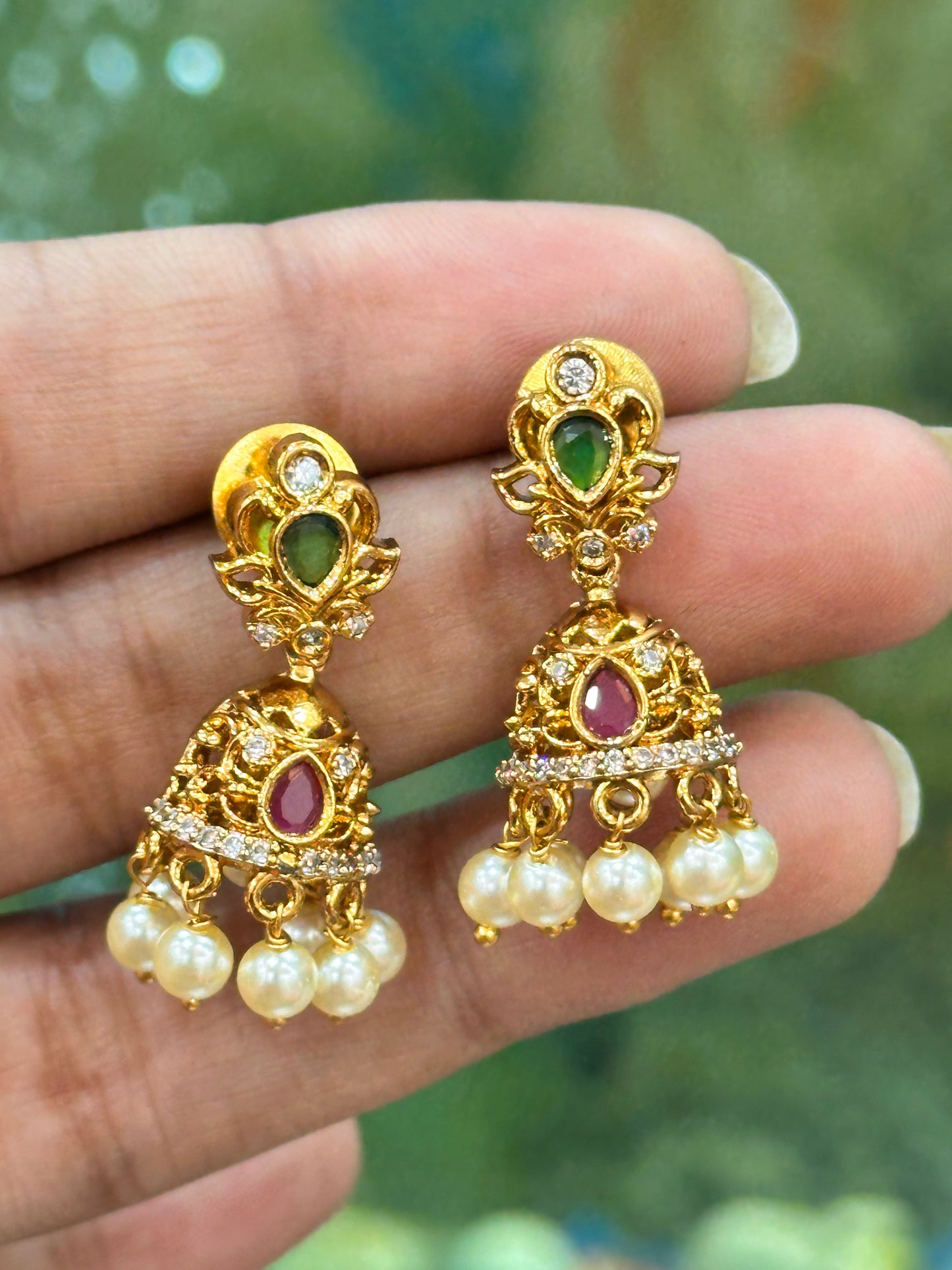 Venkateshwaraj Pendant Set