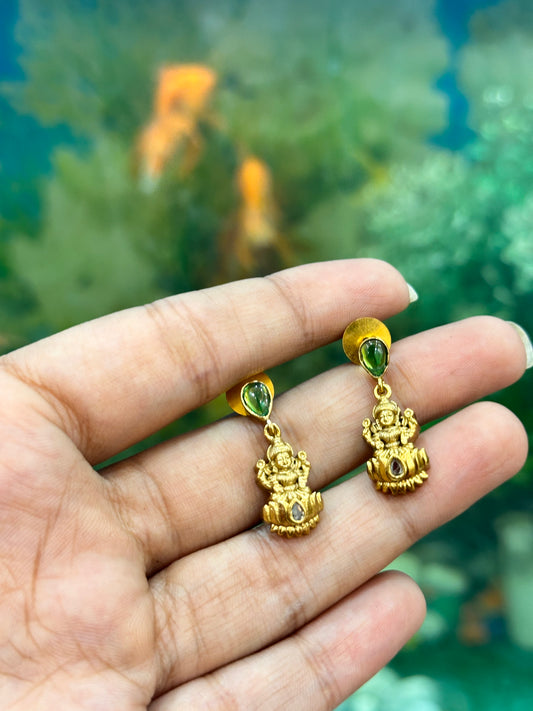 Harini kemp Necklace Set