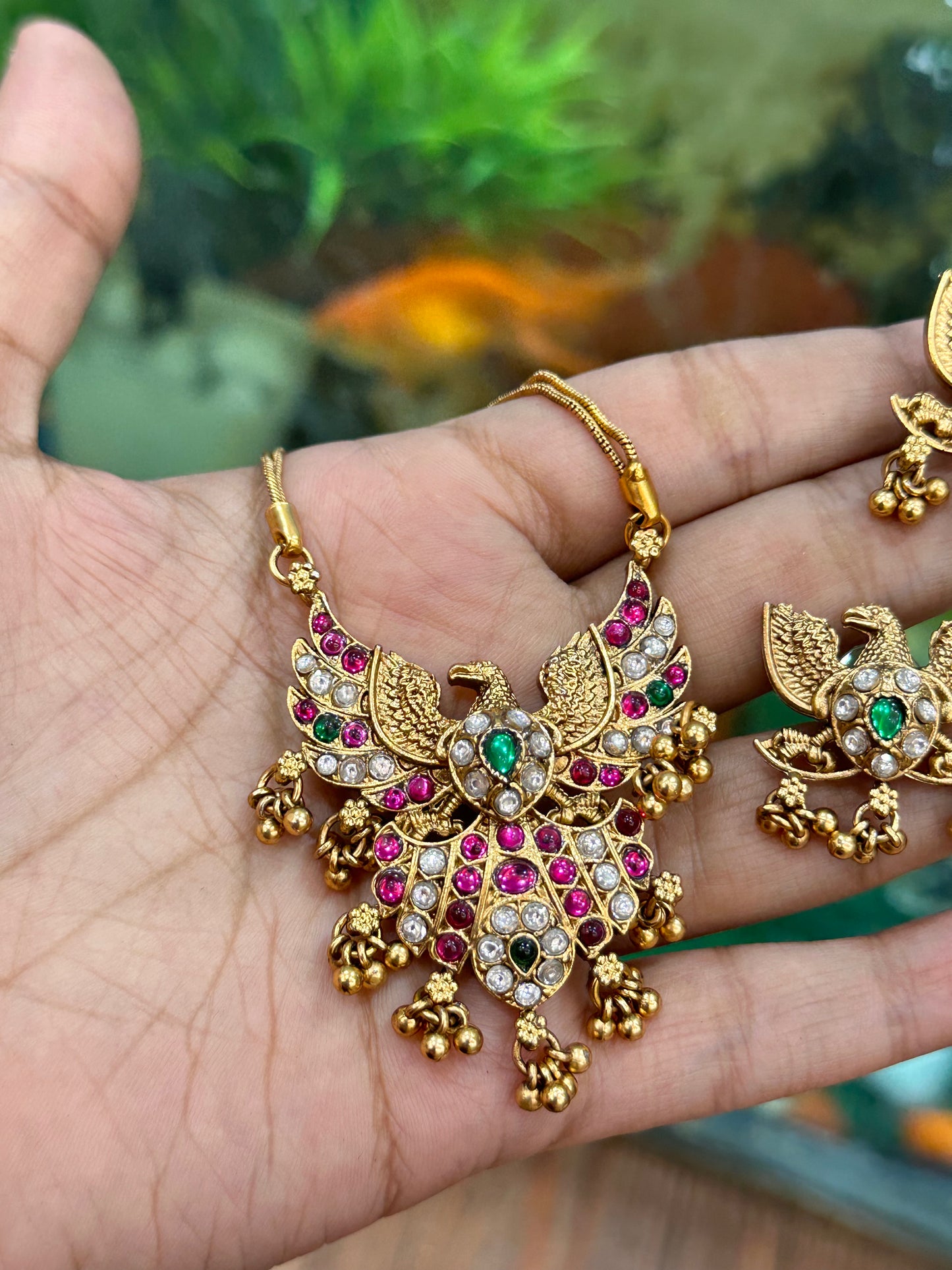 Varnika garunda Necklace Set