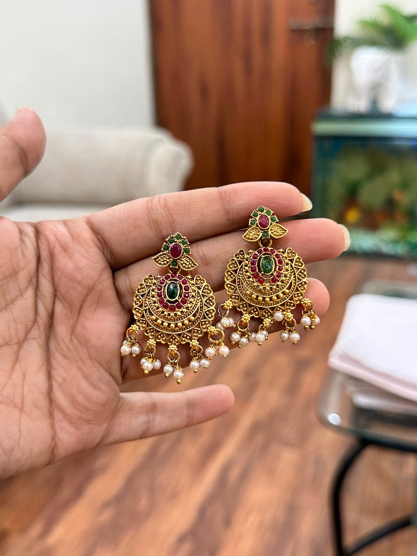 Jhalak Chandbali