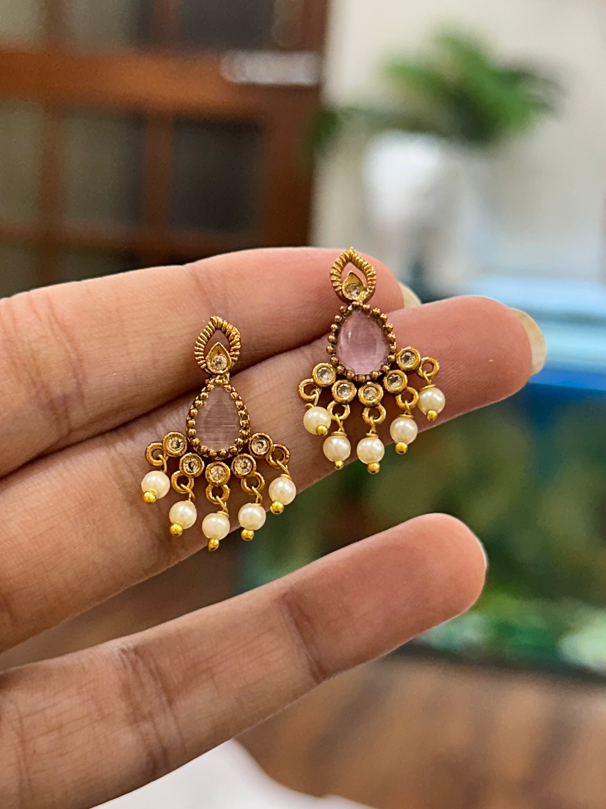 Preetam Mini Chandbali