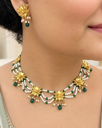Gaja Kamal Green Necklace Set