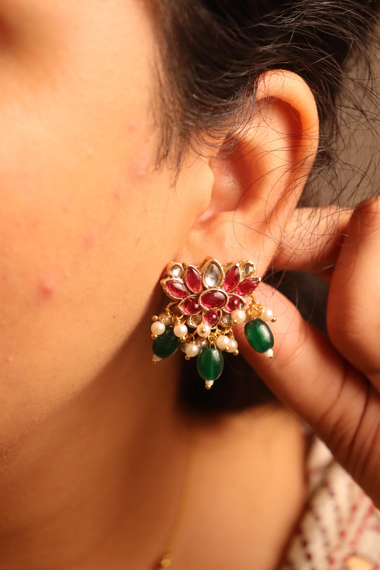 Padma shwet lotus invisible chain set