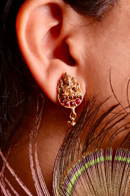 Mahalaxmi Invisble Chain Pendant Set