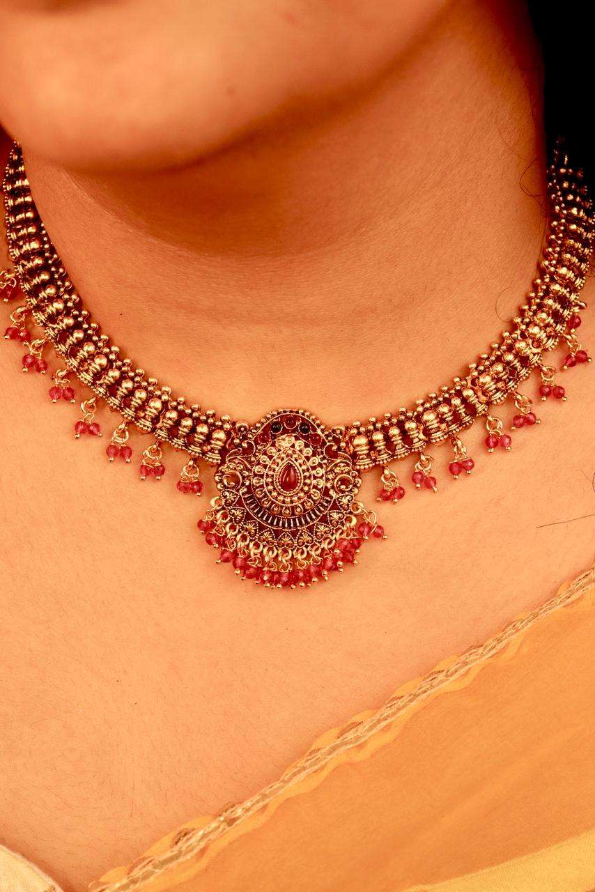 Jaya Necklace Set