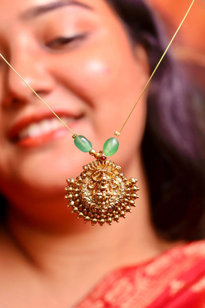 Ved Laxmi Invisible Chain Set