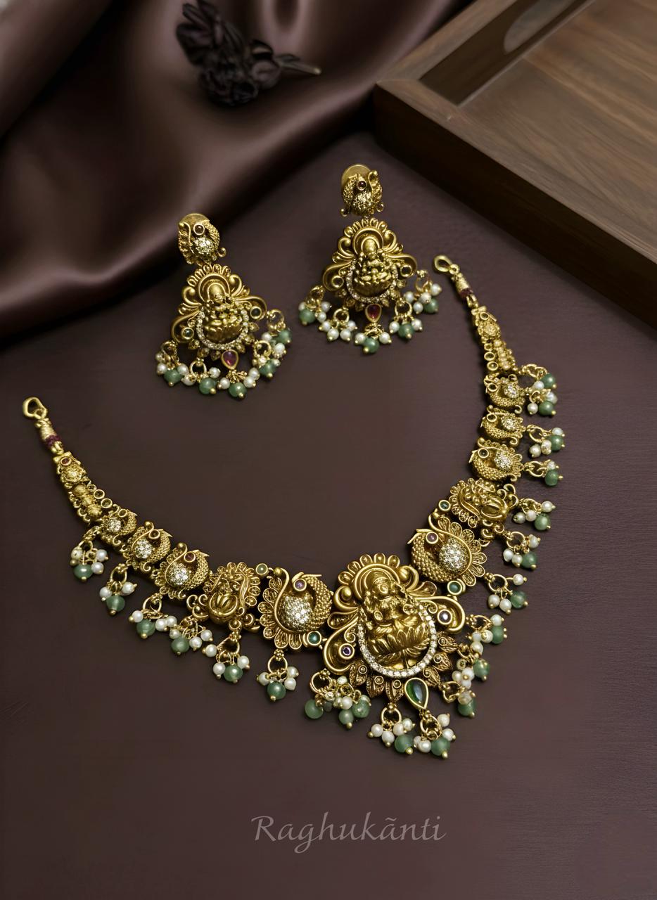 Sarva Laxmi Necklace Set