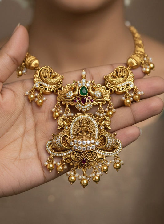 Suvarna Laxmi Necklace Set