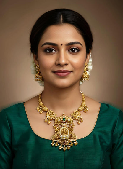 Suvarna Laxmi Necklace Set