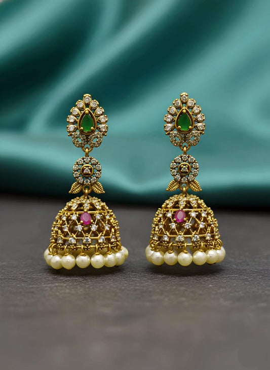 Ratnashree Jhumkas