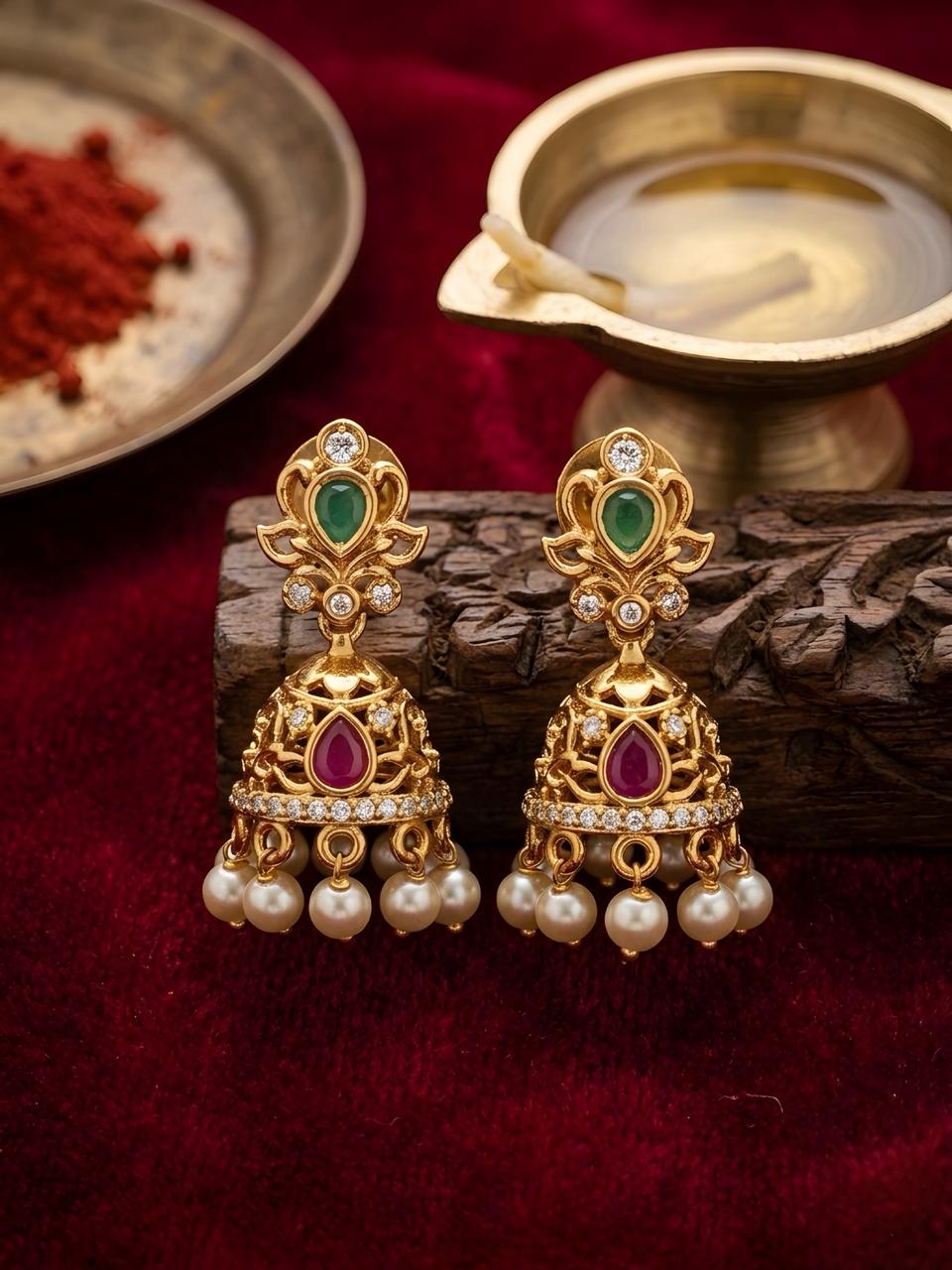 Venkateshwaraj Pendant Set