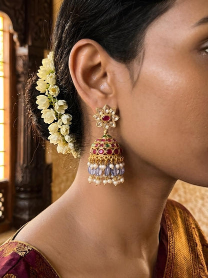 Shwetha Jhumka