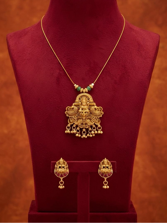 Mahalaxmi Invisible Chain Pendant Set