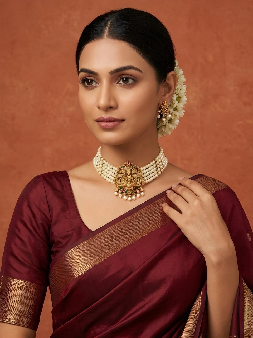 Aishwarya Pearl Choker Set