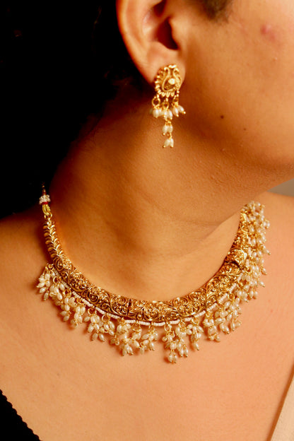 Rajeshwari Pearl Choker Set