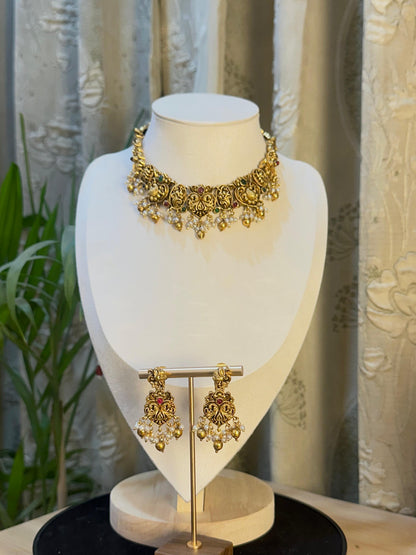Anandita Matte Necklace Set