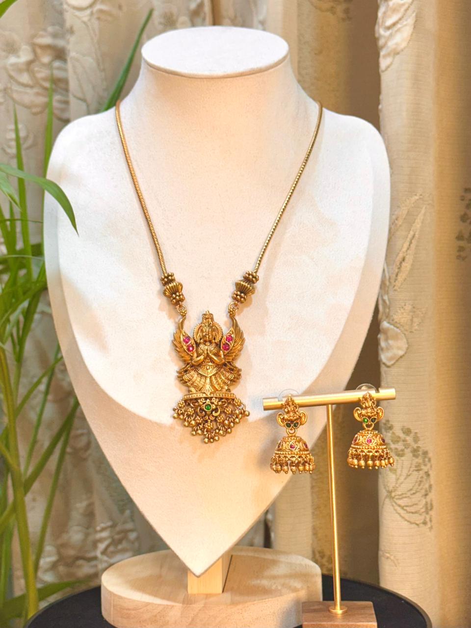 Garuda Nagas Chain Set