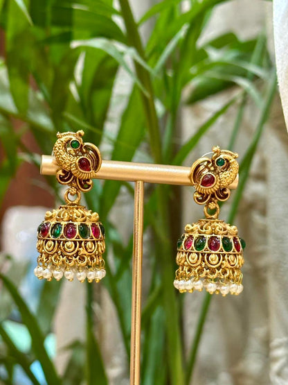Adhira Matte Gold Set
