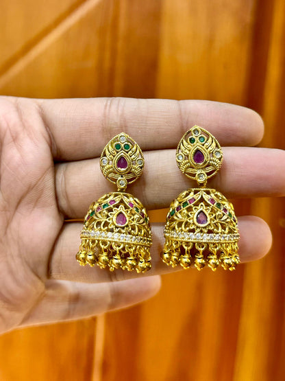 Varnika Jhumki