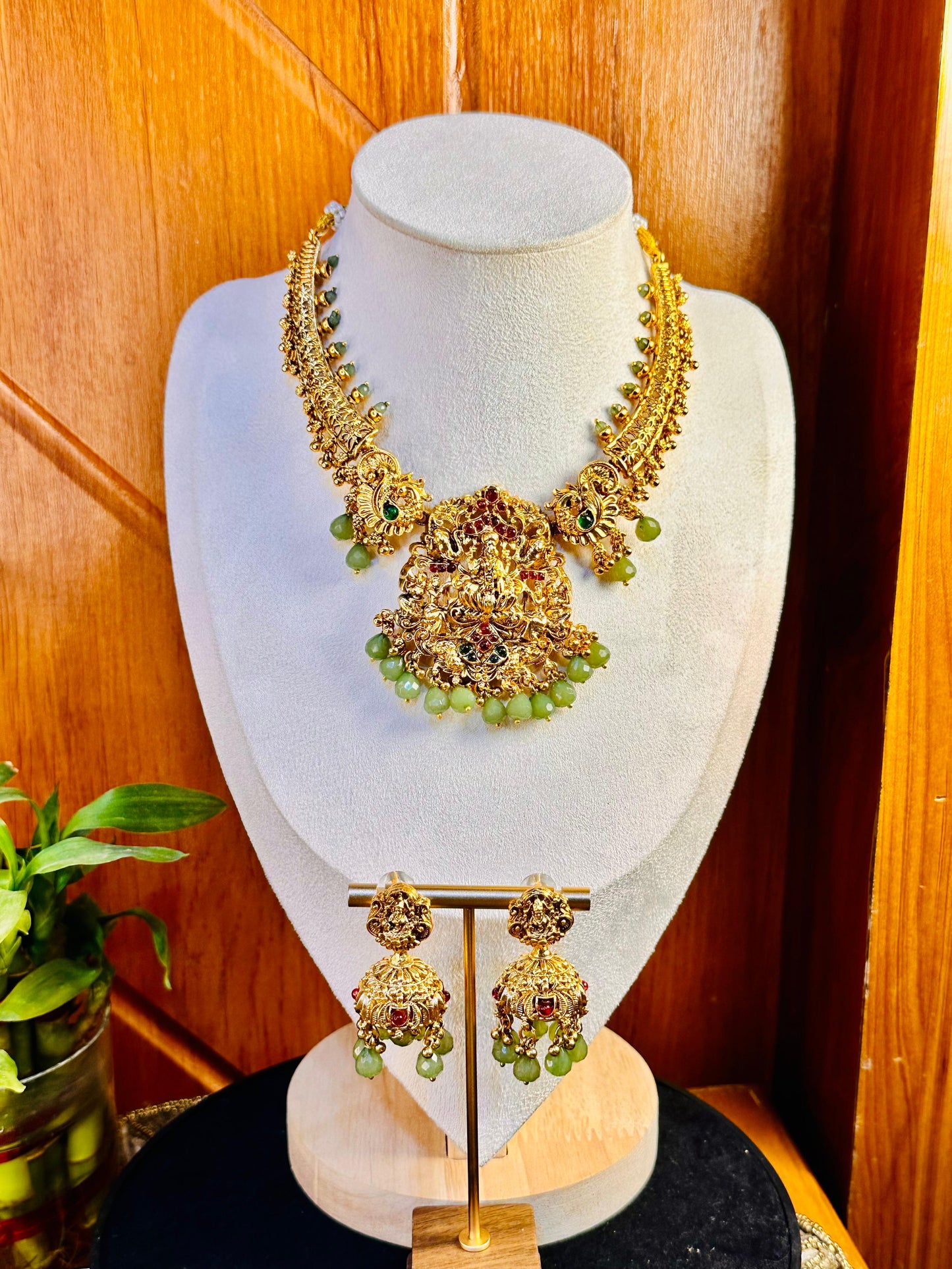 Peacock Roshni Necklace Set