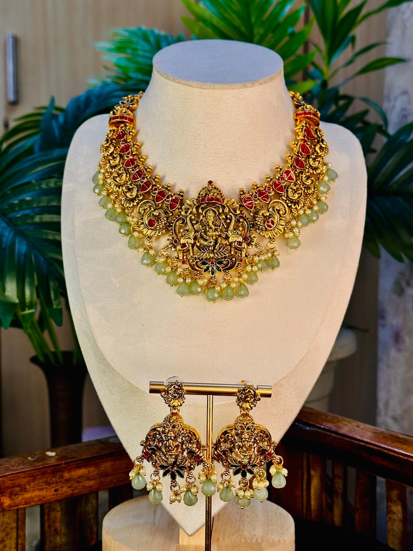 Mint Ganesha Haram Set