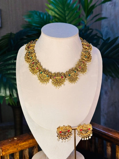 Veenapushp Necklace Set