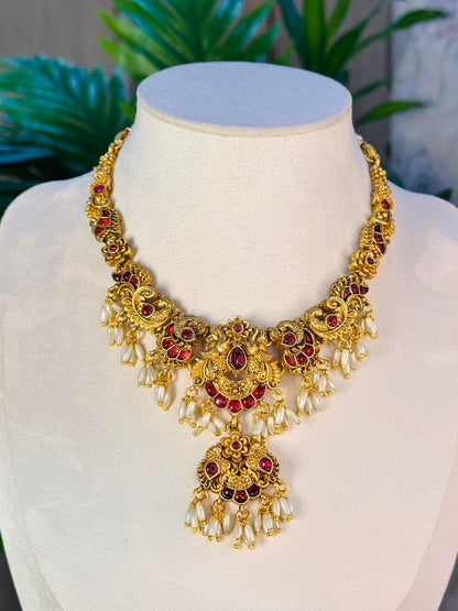 Swapna Necklace Set
