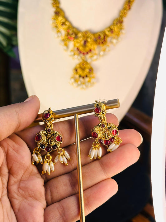 Swapna Necklace Set