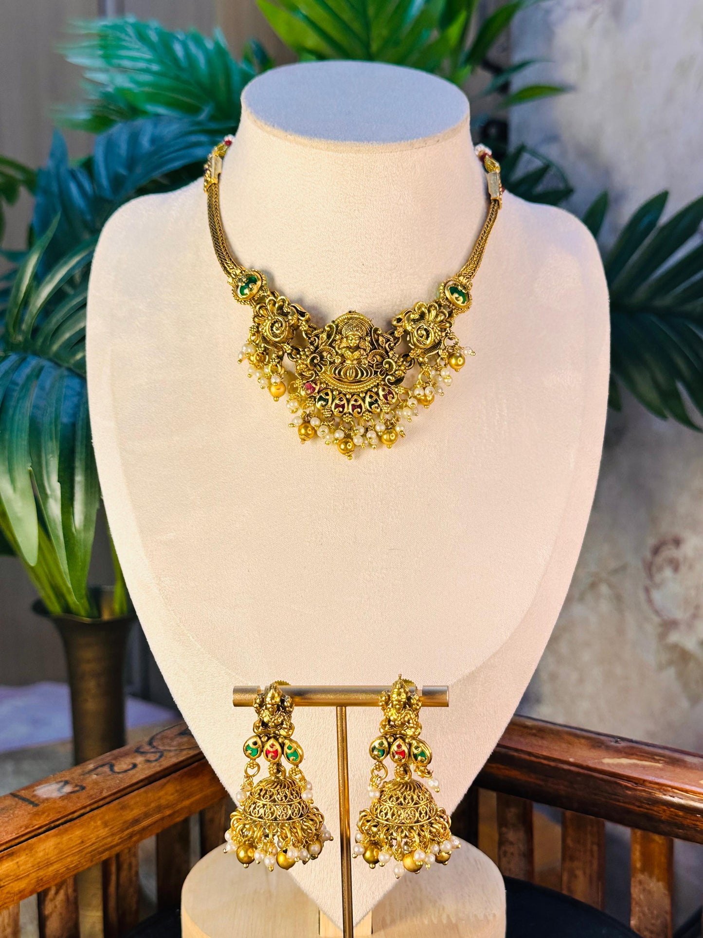 Laxmi Choker Set