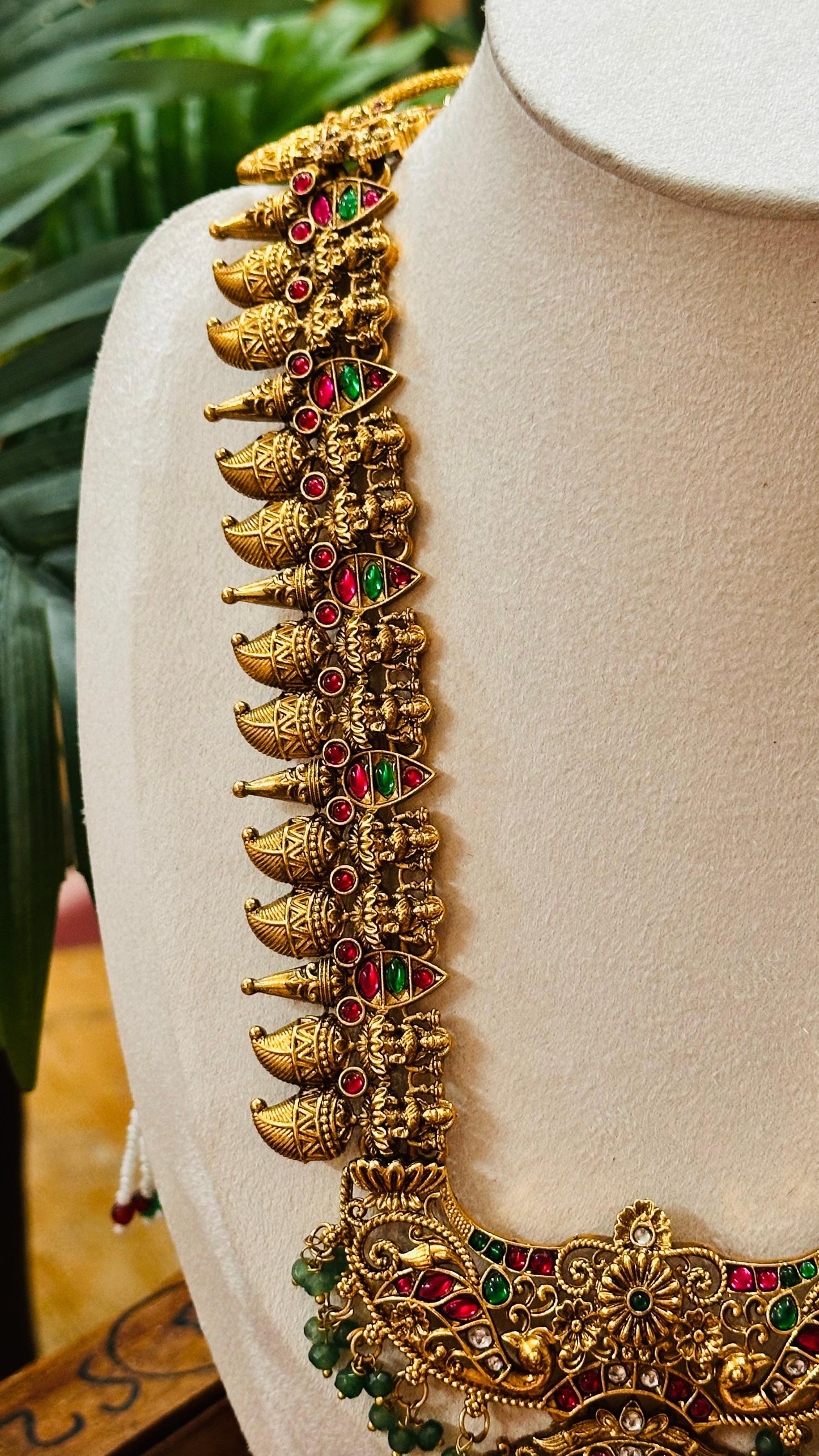 Manjari Bridal Haram Set