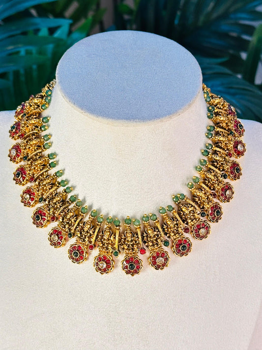 Laxmi Kanti Necklace Set