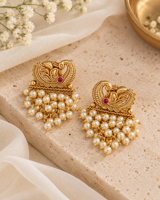 Devangi Pearl Earrings