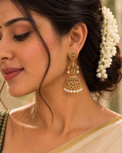 Shubhangi Gold Earrings