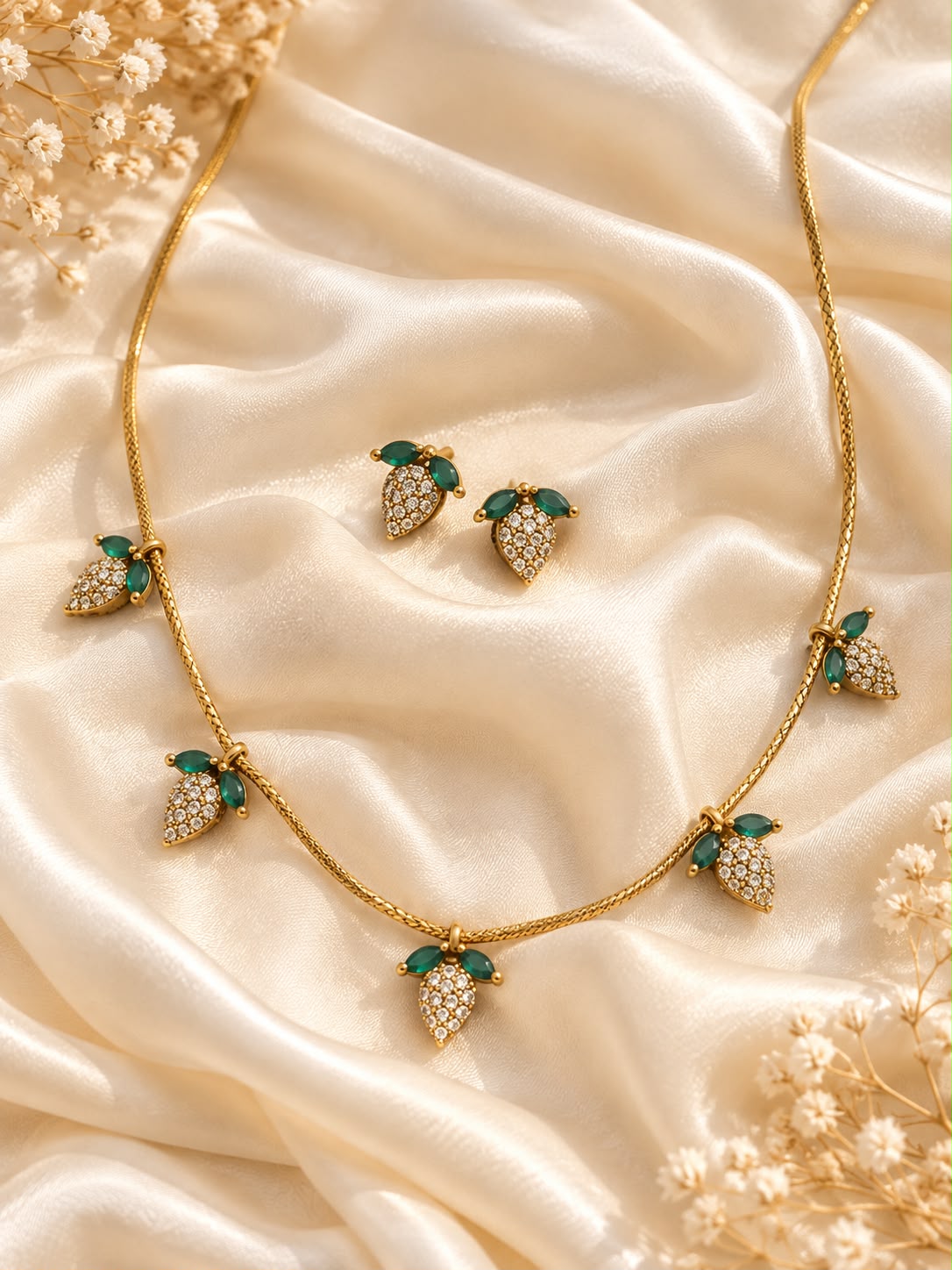 Emerald Leaf Drop Set