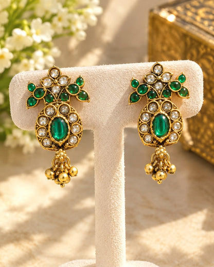 Varnika Gandaberunda Pendant Set